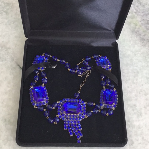 Lilien Czech Necklace - Picture 8 of 8